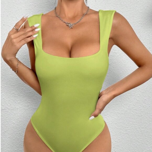 NWT Petite Solid Square Neck Tank Lime Green Bodysuit Size Large - Picture 2 of 8
